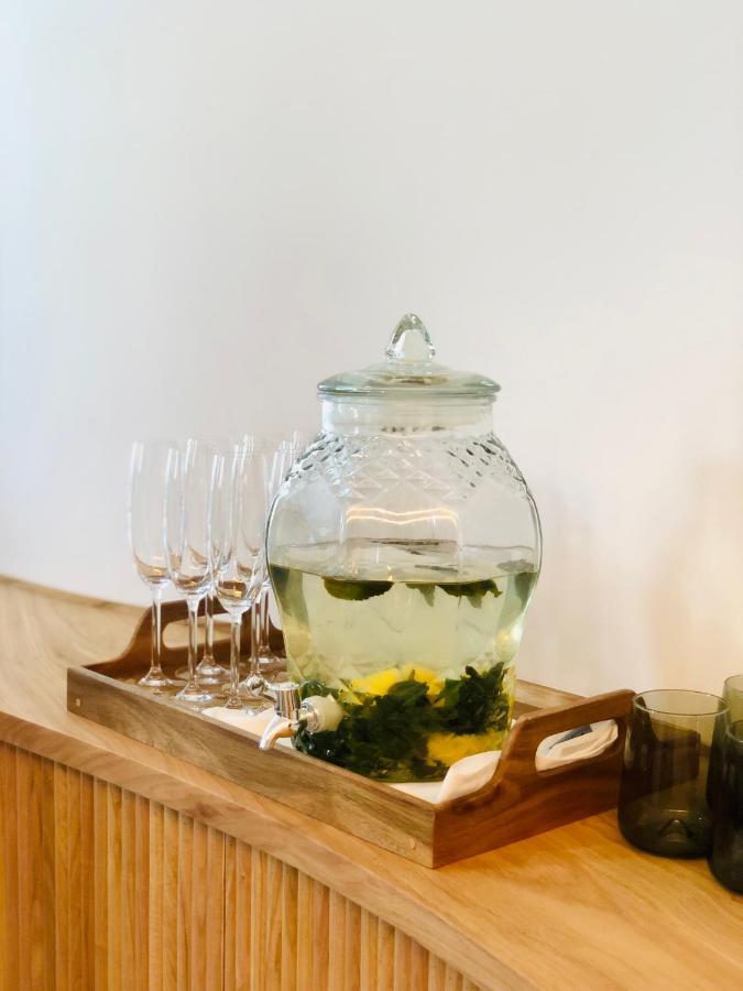 Hotel Tayko Sevilla Ngoại thất bức ảnh