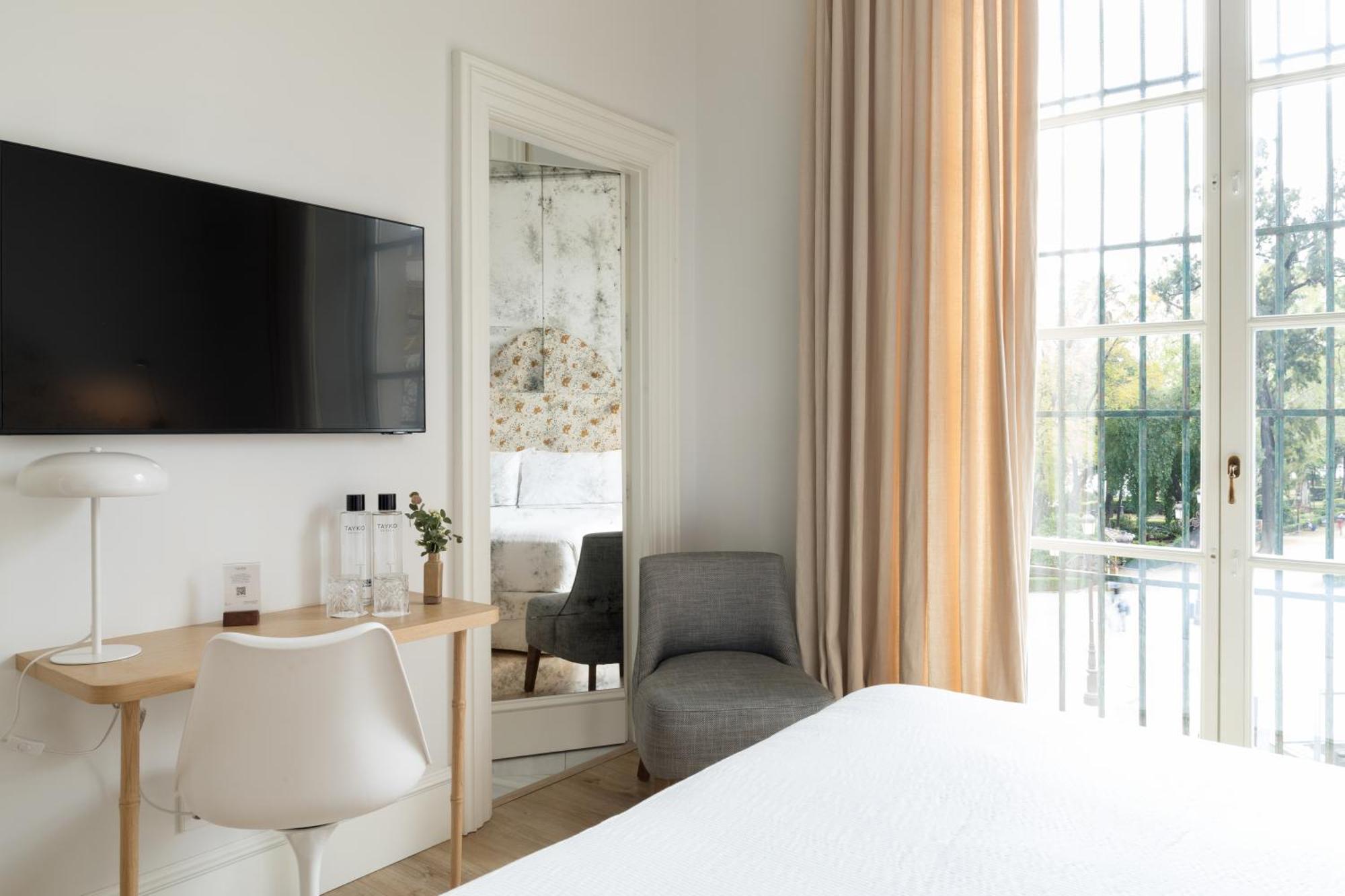 Hotel Tayko Sevilla Ngoại thất bức ảnh