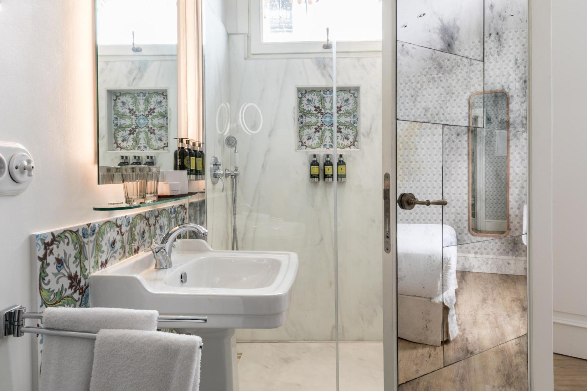 Hotel Tayko Sevilla Ngoại thất bức ảnh