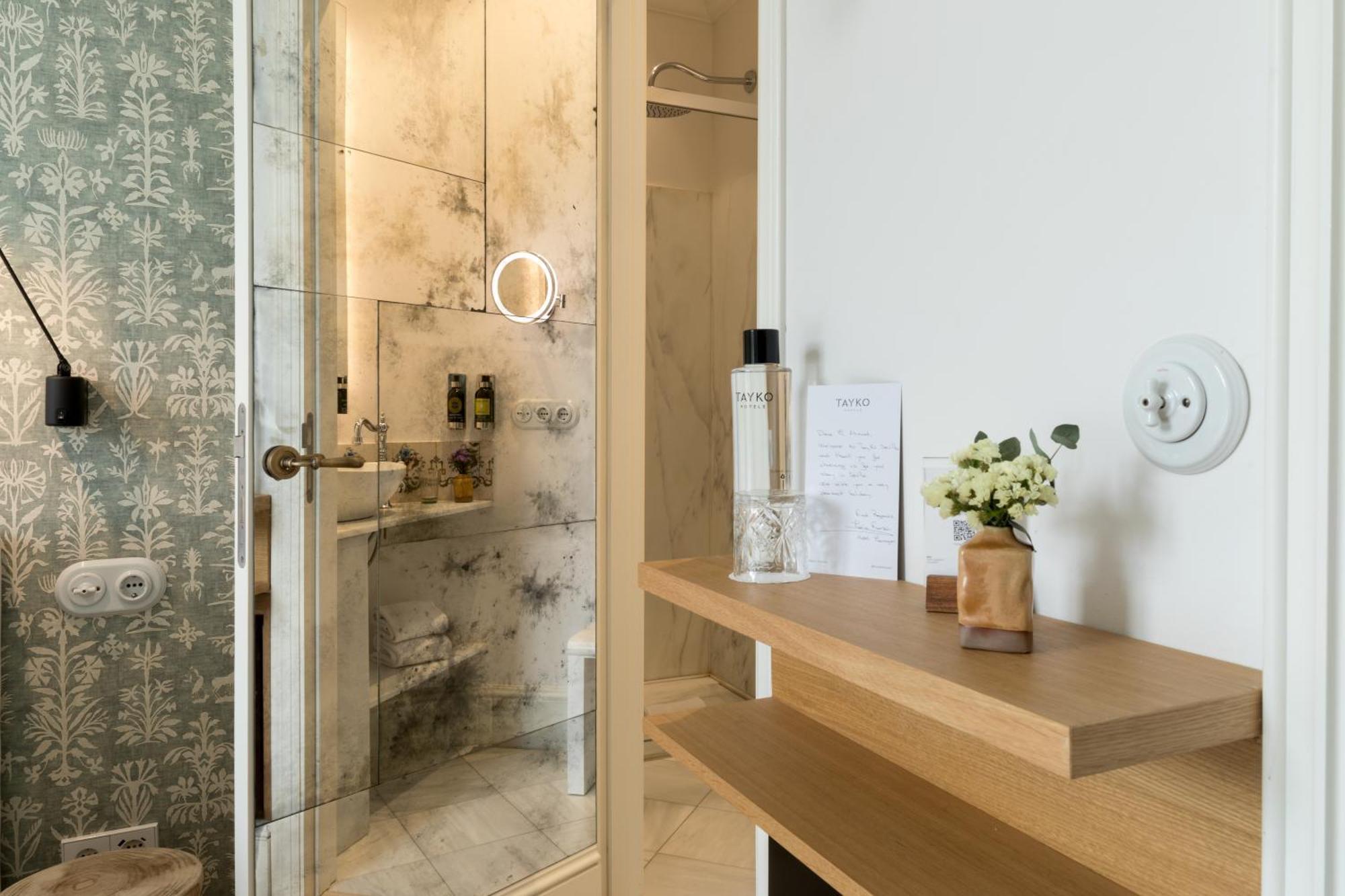 Hotel Tayko Sevilla Ngoại thất bức ảnh